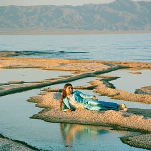 Front Row Seat to Earth - Weyes Blood