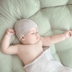 Baby's Naptime Bliss: Ambient Rain's Soothing Lull - Olivia Rain