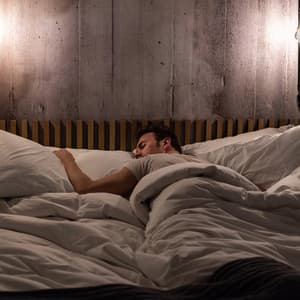 Quiet Slumber Vibes: Relaxing Music for Night Tranquility - Headspace Music