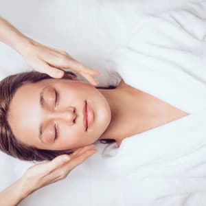 Tranquil Spa Sounds for Complete Mental Relaxation - Hypnotherapy