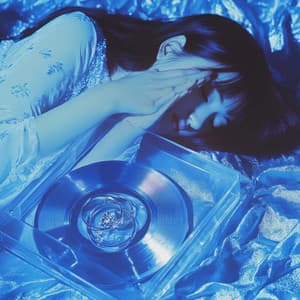 Regndråbens Refleksion: Livets Skatkammer i Vandkunstens Spejl - Insomnia Cure Maestro