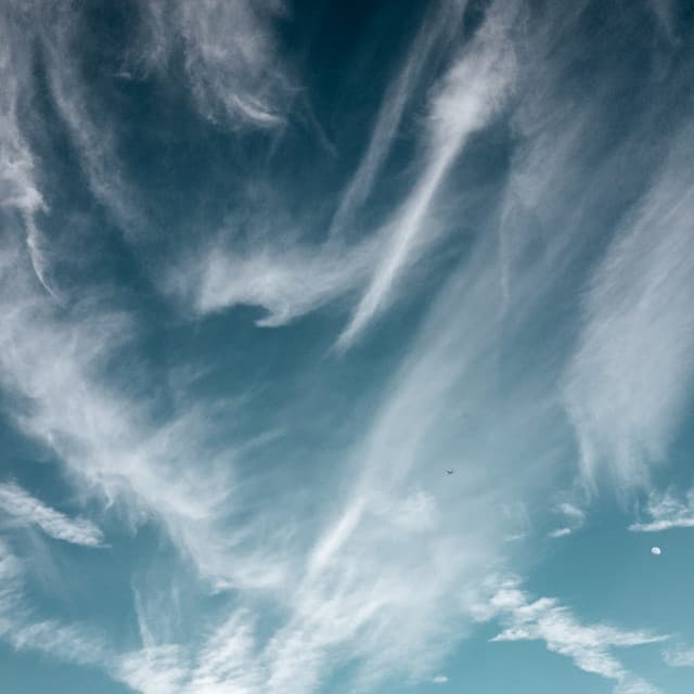 12 Hour: Clouded Frequencies - White Noise for Babies