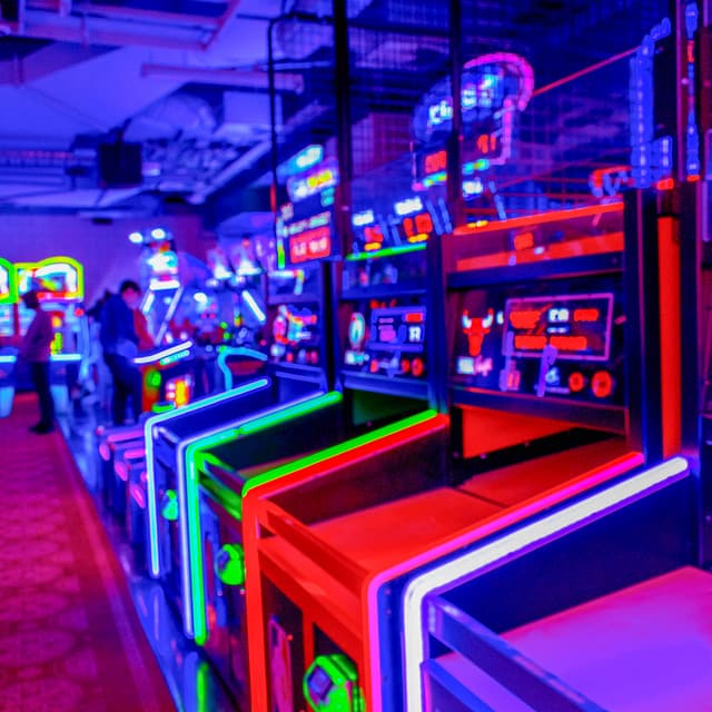 12AM Grind: Staying On - Lofi Chill