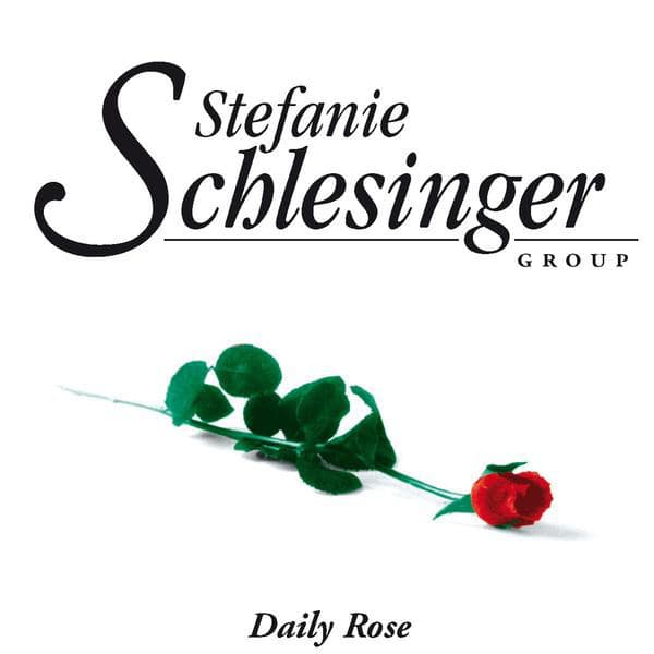 Daily Rose - Stefanie Schlesinger