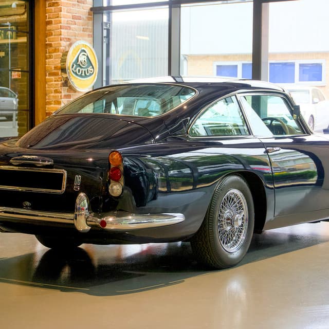 30 Day Vibes: Riding The High - LofiCentral