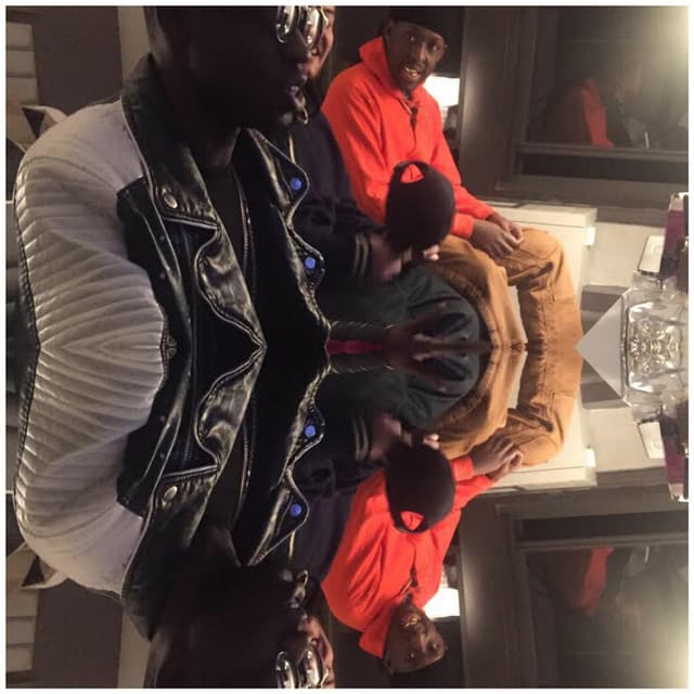 Art Dealer, Vol. 1 - Tha God Fahim