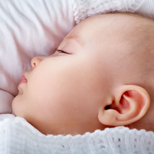 Dreamy Baby Melodies: Ambient Music for Calm Serenity - Deep Inside