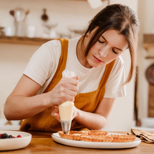 Creative Lofi Focus for Inspired Productivity - ChillHop Cafe